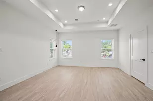 104 Tolima Dove St, Houston, TX 77018 - Photo 27