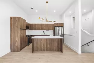 104 Tolima Dove St, Houston, TX 77018 - Photo 13