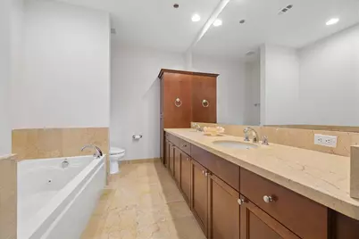 5005 Hidalgo Street #210, Houston, TX 77056 - Photo 17