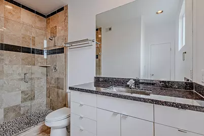 2025 Colquitt Street #E, Houston, TX 77098 - Photo 23
