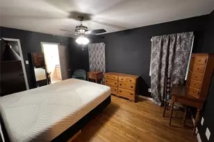 11303 Greenwillow St, Houston, TX 77035 - Photo 13