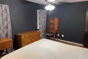 11303 Greenwillow St, Houston, TX 77035 - Photo 15