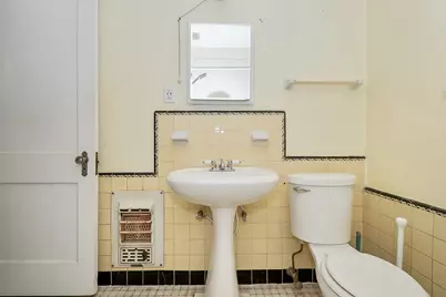 109 Maple Street, Highlands, TX 77562 - Photo 43