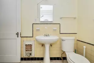 109 Maple St, Highlands, TX 77562 - Photo 43