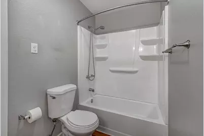 170 Barracuda Street, Bayou Vista, TX 77563 - Photo 27