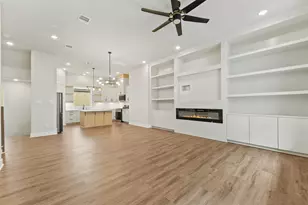 1932 Purswell Rd, Houston, TX 77055 - Photo 7