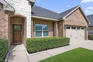 519 Yellow Bullhead Ct, Rosenberg, TX 77469 - Photo 3