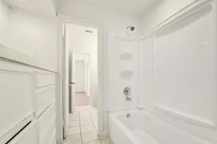 2019 Place Rebecca Ln, Houston, TX 77090 - Photo 27