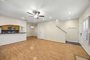 9850 Pagewood Ln, Houston, TX 77042 - Photo 7