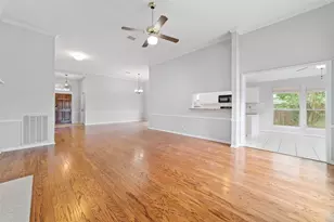 15803 Spruce River Ct, Sugar Land, TX 77498 - Photo 13