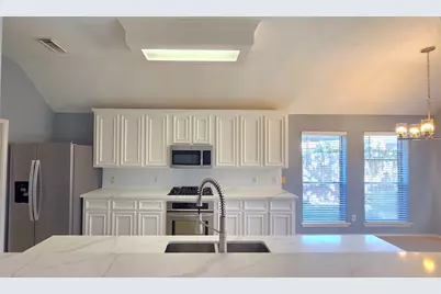 6139 Rachels Court, Katy, TX 77494 - Photo 9