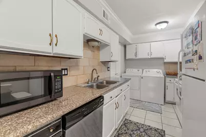 355 N Post Oak Lane #742, Houston, TX 77024 - Photo 15