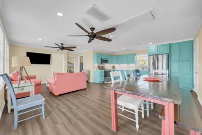 610 Surf Drive, Surfside Beach, TX 77541 - Photo 3