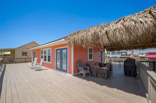 610 Surf Dr, Surfside Beach, TX 77541 - Photo 13