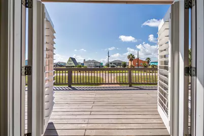 610 Surf Drive, Surfside Beach, TX 77541 - Photo 1