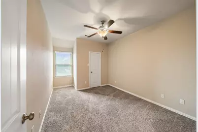 667 Oak Circle Drive E, Conroe, TX 77301 - Photo 29