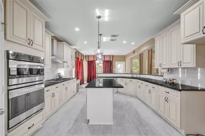 5303 Riverstone Crossing Drive, Sugar Land, TX 77479 - Photo 15