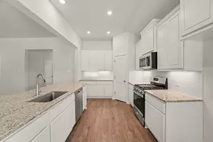2231 Lakewood Dr, West Columbia, TX 77486 - Photo 9