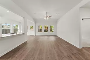 2231 Lakewood Dr, West Columbia, TX 77486 - Photo 5