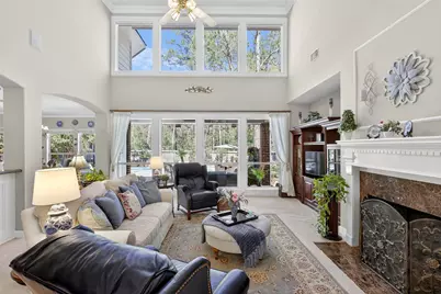 19 Baylark Place, The Woodlands, TX 77382 - Photo 7