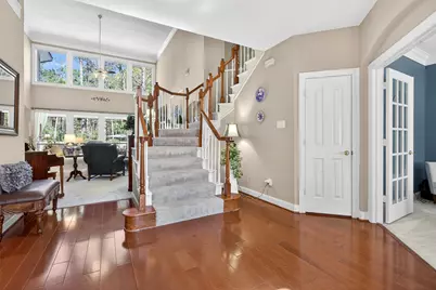 19 Baylark Place, The Woodlands, TX 77382 - Photo 3