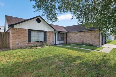 8203 Lone Quail Drive, Houston, TX 77489 - Photo 3