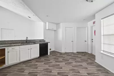 8203 Lone Quail Drive, Houston, TX 77489 - Photo 13