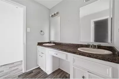 8203 Lone Quail Drive, Houston, TX 77489 - Photo 21