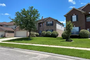 8138 Wooded Terrace Ln, Humble, TX 77338 - Photo 3