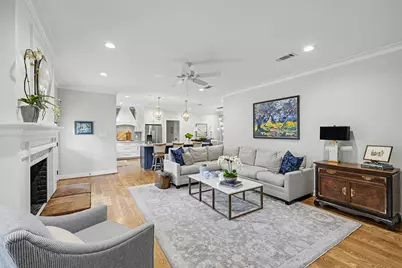 13907 Woodthorpe Lane, Houston, TX 77079 - Photo 7