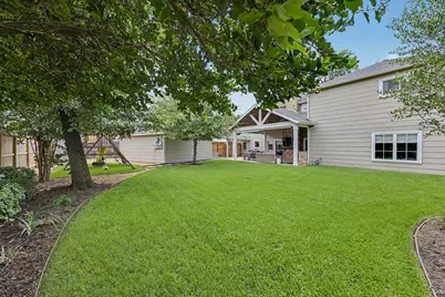 13907 Woodthorpe Lane, Houston, TX 77079 - Photo 33
