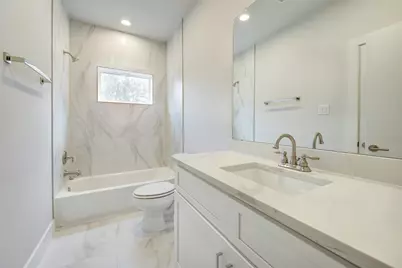 853 Mansfield Street #A, Houston, TX 77091 - Photo 11