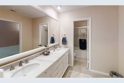 1970 Augusta Drive, Houston, TX 77057 - Photo 9