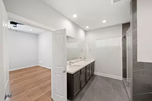 5910 Haring Ln, Houston, TX 77091 - Photo 15