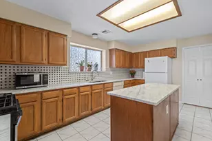 4131 Club Valley Dr Dr, Houston, TX 77082 - Photo 9