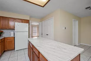 4131 Club Valley Dr Dr, Houston, TX 77082 - Photo 13