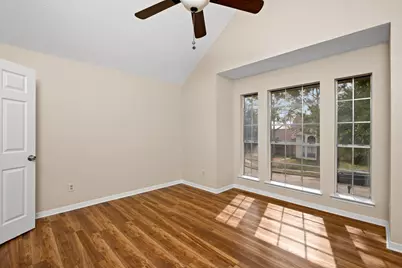4131 Club Valley Dr Drive, Houston, TX 77082 - Photo 15