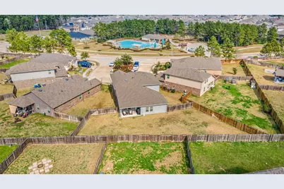 18300 Porters Mill Court, New Caney, TX 77357 - Photo 37