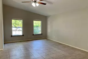 6723 Del Rio Street St, Houston, TX 77021 - Photo 9