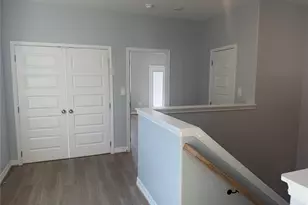 9307 Noel St, Houston, TX 77033 - Photo 9