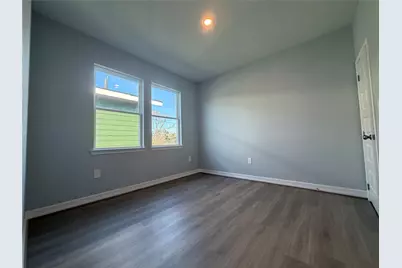 9307 Noel Street, Houston, TX 77033 - Photo 7