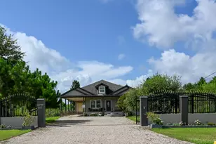 1229 County Rd 5015, Cleveland, TX 77327 - Photo 3