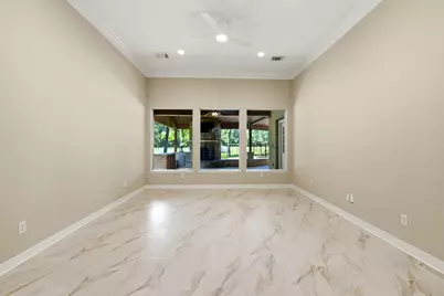 10965 Lake Forest Drive, Conroe, TX 77384 - Photo 13