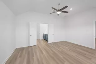 1070 Garnet Star Dr, La Marque, TX 77568 - Photo 15