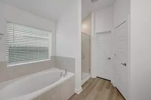 1070 Garnet Star Dr, La Marque, TX 77568 - Photo 17