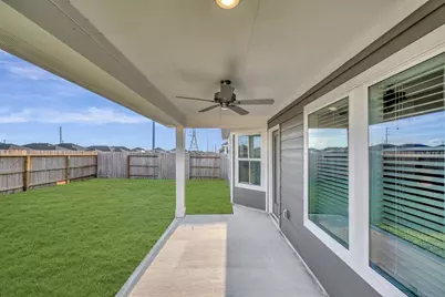 1070 Garnet Star Drive, La Marque, TX 77568 - Photo 27