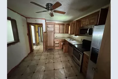 905 Euclid Street, Cleburne, TX 76033 - Photo 7