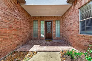 8602 Two Sisters Ct, Missouri City, TX 77459 - Photo 5