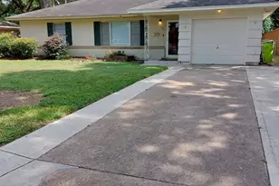 719 Barbara St, Tomball, TX 77375 - Photo 1