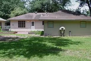 719 Barbara St, Tomball, TX 77375 - Photo 5